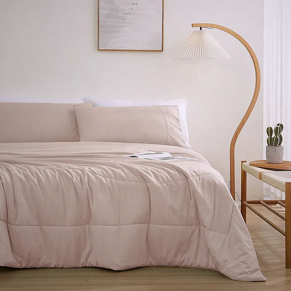 Bamboo Viscose King Comforter Set, Soft All-Season Quilt with Pillowcases, Beige
