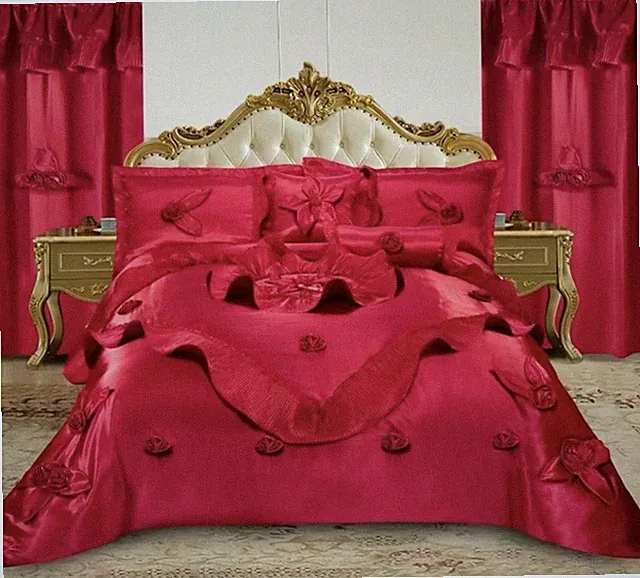 Elegant Ruffled Embroidered Bedspread Set – 7‑Piece Dust‑Ruffle Ensemble