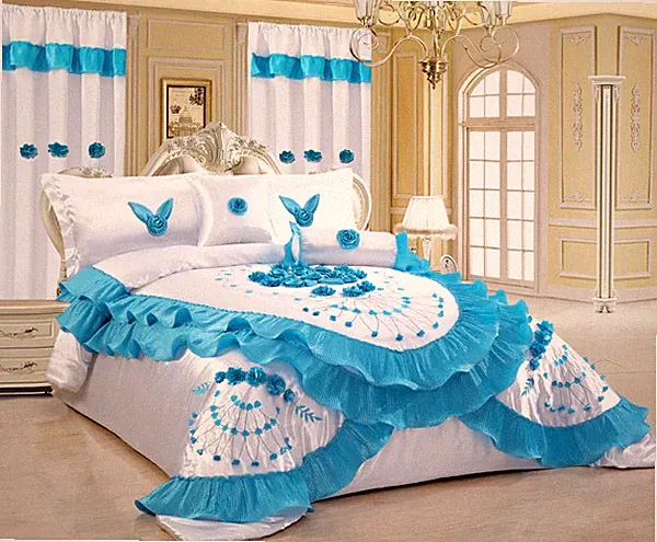 Elegant Ruffled Embroidered Bedspread Set – 7‑Piece Wedding Set Blue/White