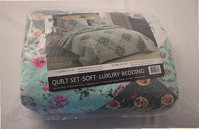 JML Women's 3-Piece Pillow Shams & Quilt Set AC2 Blue Multi Size: Queen NWT