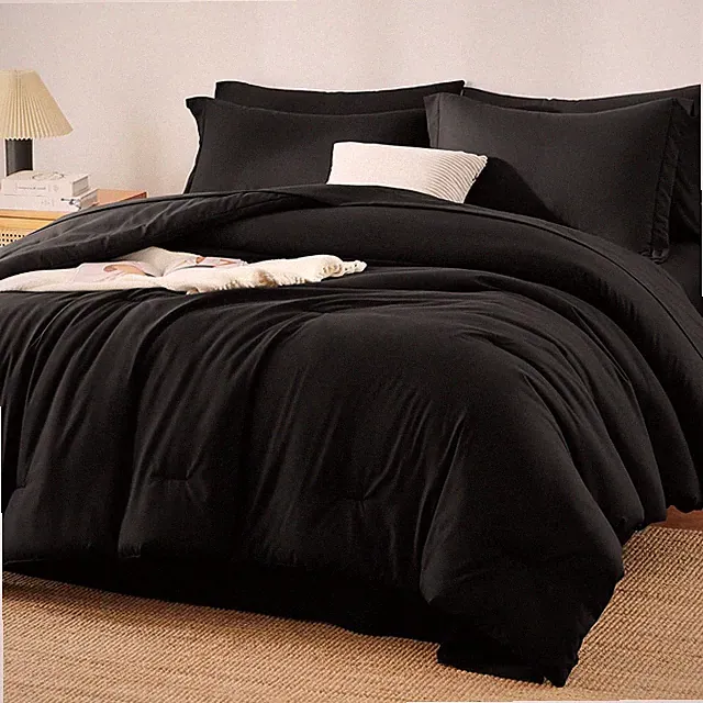 Luxury 7-Piece Oversized Queen Comforter Set with Sheets - Black