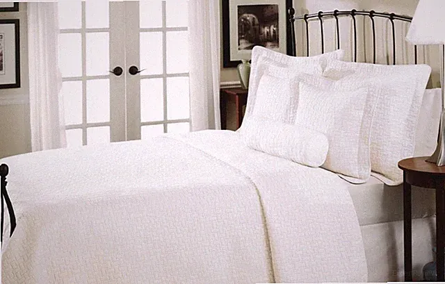 QUEEN SIZE 3 PIECE BED BEDDING QUILT SET NEVEAH COLLECTION WITH 2 PILLOW SHAMS