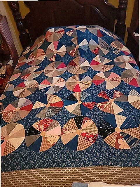 Quilt Dresden Plate Calicos Gingham Handquilted 7 Stitches Per Inch 1870 A+ Cond